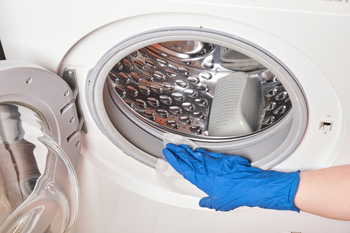 Cleaner Deep Cleans Washing Machine